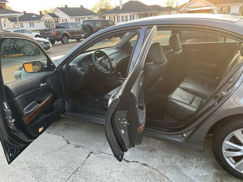 Used 2012 Honda Accord EX-L image 11