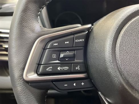 Certified 2025 Subaru Outback Limited image 17