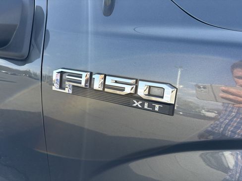 Used 2020 Ford F150 XLT image 3