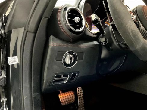 Used 2018 Mercedes-Benz AMG GT S w/ Exclusive Interior Package image 23