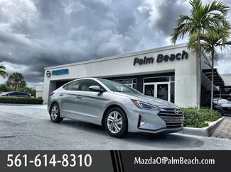 Used 2020 Hyundai Elantra Value Edition w/ Winter Weather Package FWD video 1