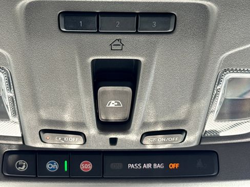 Used 2023 Chevrolet Silverado 1500 LT Trail Boss w/ LT Trail Boss Premium Package image 26