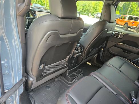 New 2026 Jeep Wrangler Unlimited Rubicon 392 w/ Quick Order Package 27X Moab AWD/4WD image 25
