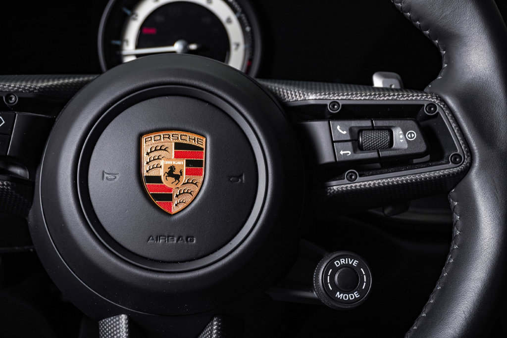 Certified 2024 Porsche 911 Carrera RWD image 22