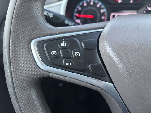 Used 2022 Chevrolet Malibu LT image 32