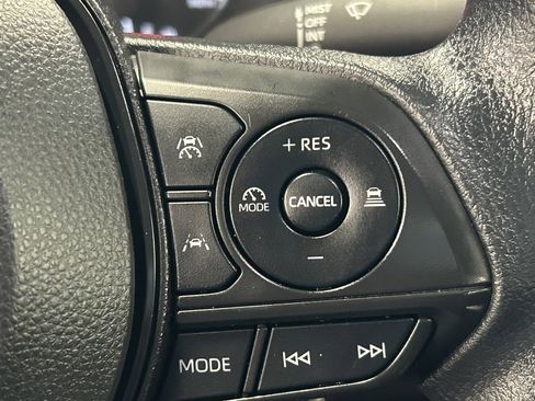 Used 2023 Toyota Corolla LE image 23