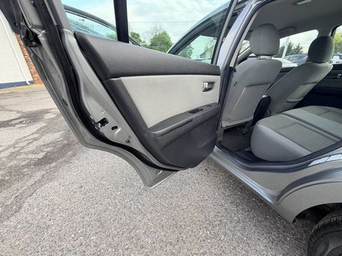 Used 2011 Nissan Sentra 2.0 S FWD image 25