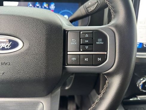 Used 2025 Ford F250 Lariat w/ FX4 Off-Road Package image 21