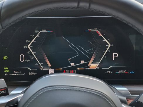 Certified 2023 BMW 760i xDrive w/ Parking Assistance Package image 11