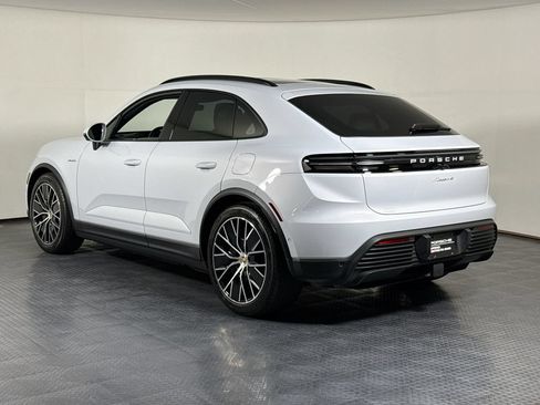Certified 2024 Porsche Macan 4 Electric AWD/4WD image 3