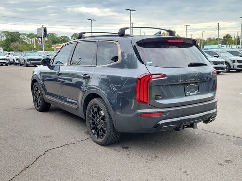 Certified 2022 Kia Telluride SX w/ SX Prestige Package AWD/4WD image 4