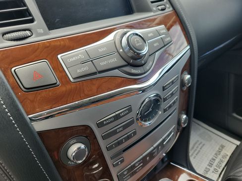Used 2019 INFINITI QX80 Luxe w/ All-Season Package RWD image 23