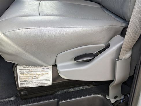 Certified 2023 Ford E-350 and Econoline 350 Super Duty w/ Driver's Safety Package image 18
