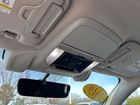 Used 2019 Subaru Forester w/ Alloy Wheel Package image 29