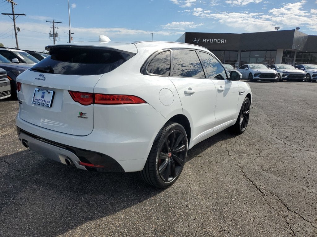 Used 2019 Jaguar F-PACE S AWD/4WD image 4