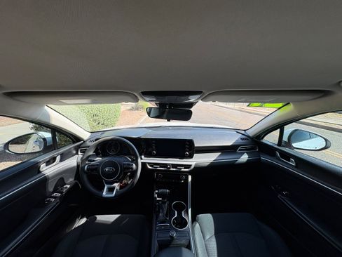 Used 2021 Kia K5 LX FWD image 13
