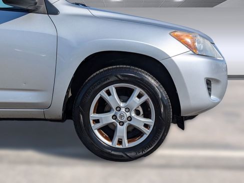 Used 2011 Toyota RAV4 4WD image 12