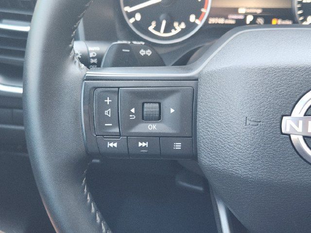 Used 2026 Nissan Rogue SV FWD image 28