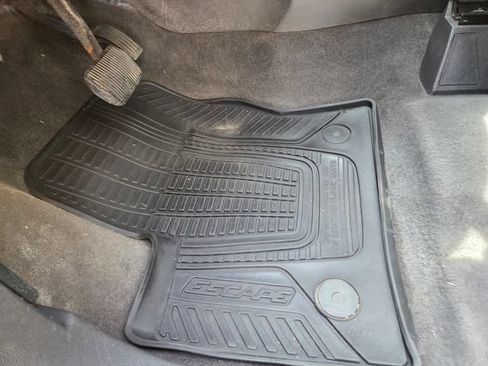 Used 2014 Ford Escape S w/ Equipment Group 101B FWD image 14