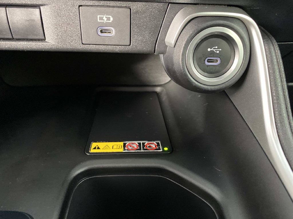 Used 2024 Toyota Grand Highlander AWD image 19