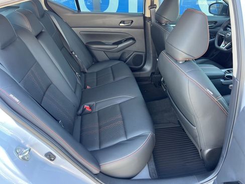 Used 2024 Nissan Altima 2.0 SR image 15