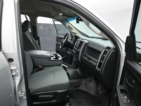 Used 2016 RAM 1500 Tradesman w/ Popular Equipment Group image 28