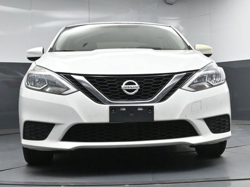 Used 2017 Nissan Sentra S FWD image 18