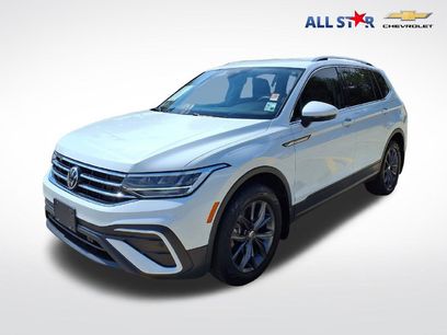 Used 2022 Volkswagen Tiguan SE