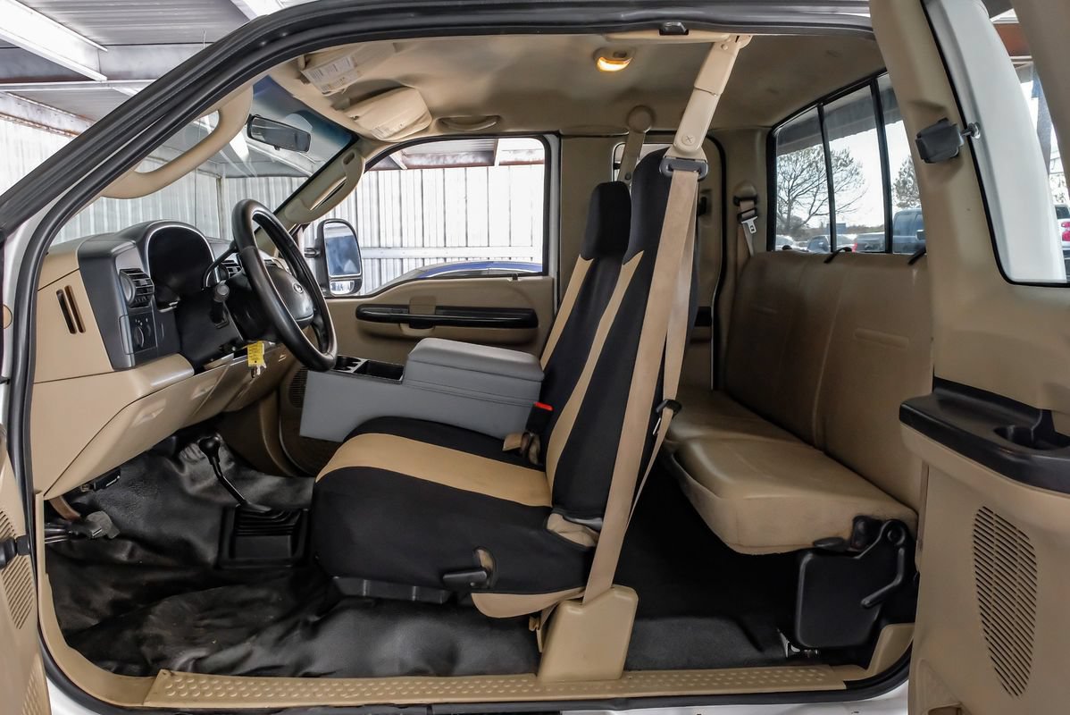 Used 2005 Ford F250 XL AWD/4WD image 35