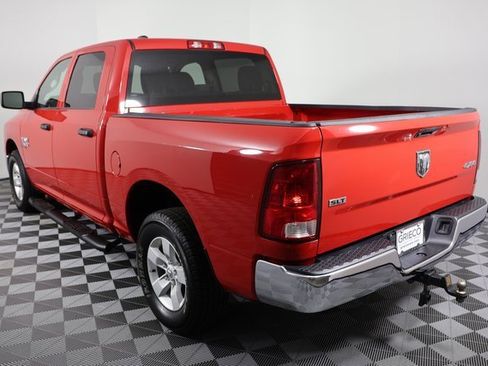 Used 2022 RAM 1500 Classic SLT image 6