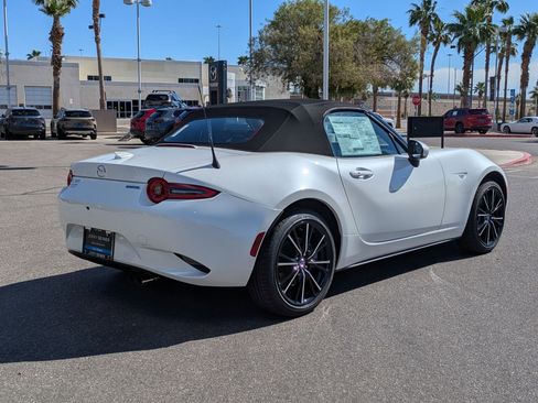 New 2026 MAZDA MX-5 Miata Grand Touring w/ Weather Package RWD image 9