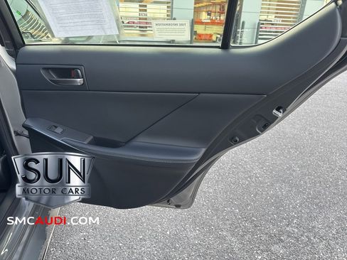 Used 2022 Lexus IS 350 F Sport image 7