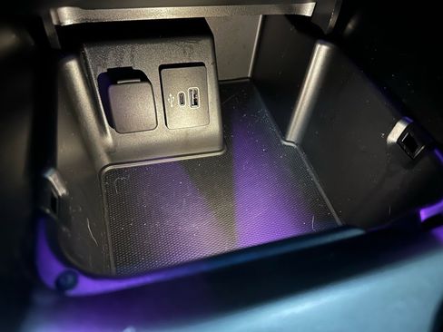 Certified 2025 Ford Explorer ST image 40