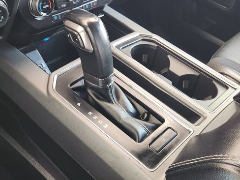 Used 2019 Ford F150 Raptor w/ Equipment Group 802A Luxury AWD/4WD image 19