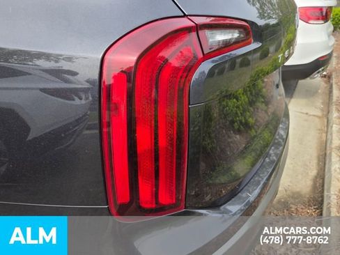 Used 2025 Kia Telluride S AWD/4WD image 6