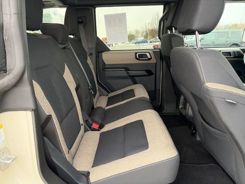 Used 2025 Ford Bronco Big Bend image 40