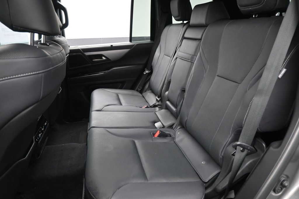 Used 2024 Lexus LX 600 F Sport AWD/4WD image 23