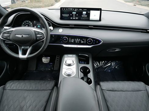 Used 2025 Genesis GV70 3.5T Sport w/ Sport Advanced Package image 10