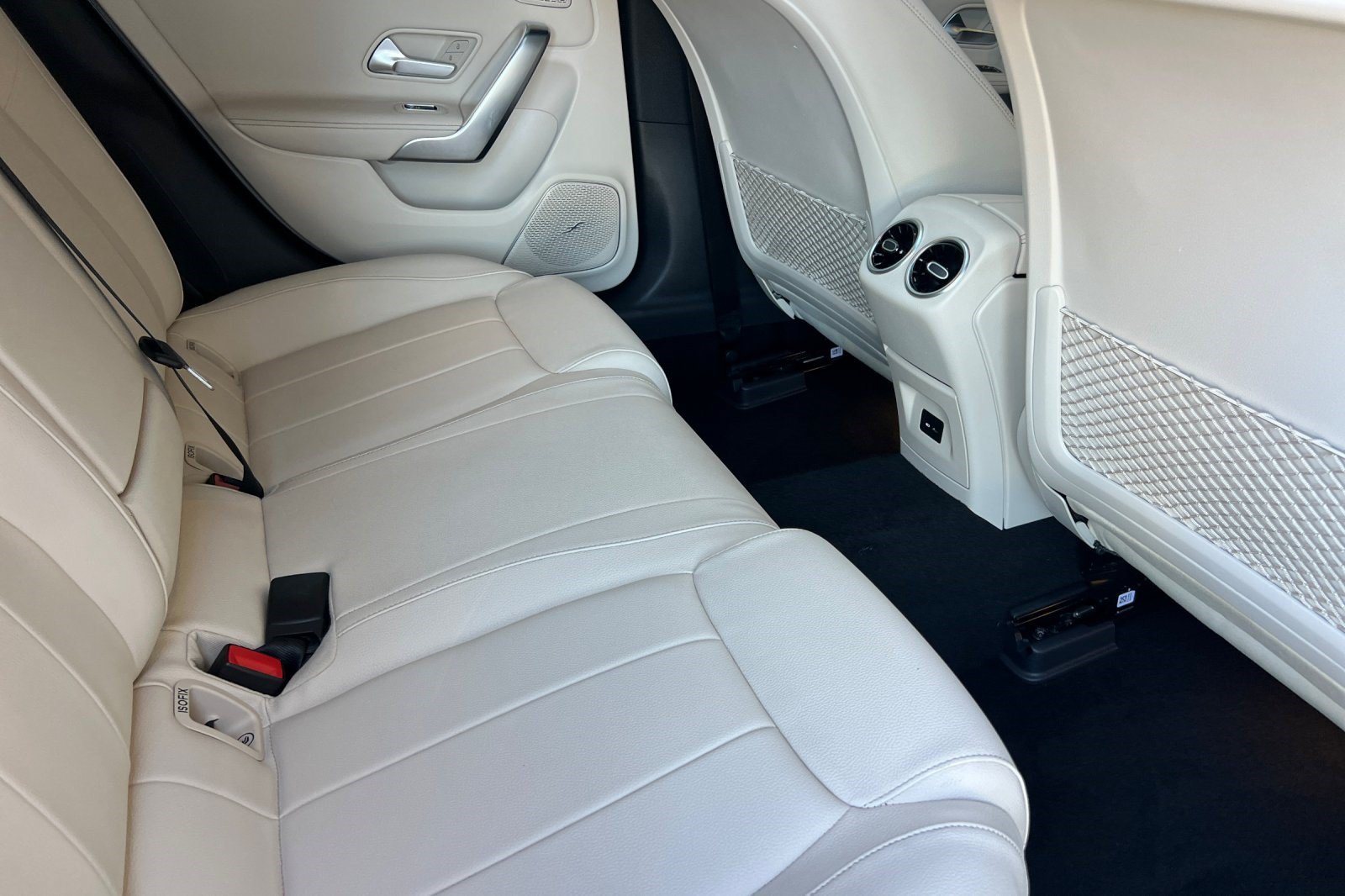 Certified 2021 Mercedes-Benz CLA 250 image 31