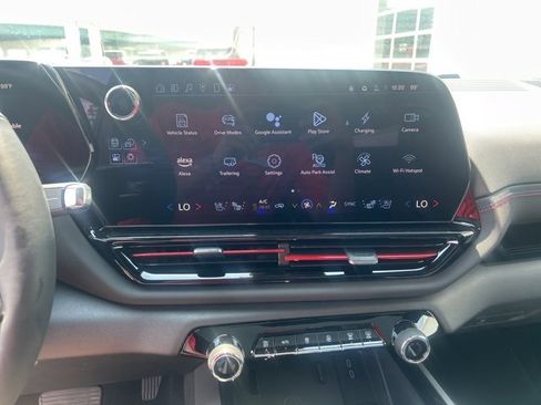 New 2024 Chevrolet Silverado EV RST image 20