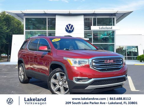 Used 2018 GMC Acadia SLT image 1