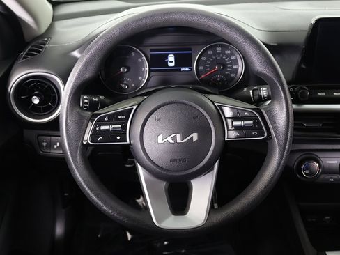 Used 2023 Kia Forte LXS w/ LXS Technology Package image 30