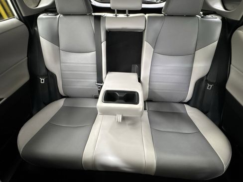 Used 2023 Toyota RAV4 XLE Premium AWD/4WD image 15