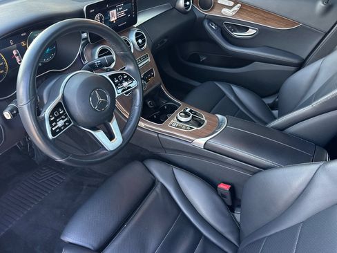 Used 2019 Mercedes-Benz C 300 4MATIC Sedan image 10