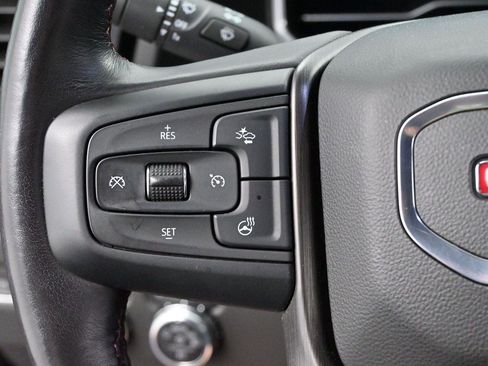 Used 2024 GMC Sierra 2500 AT4X AWD/4WD image 18