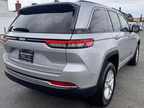 New 2026 Jeep Grand Cherokee Laredo AWD/4WD image 8