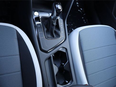 New 2026 Volkswagen Taos S FWD image 21