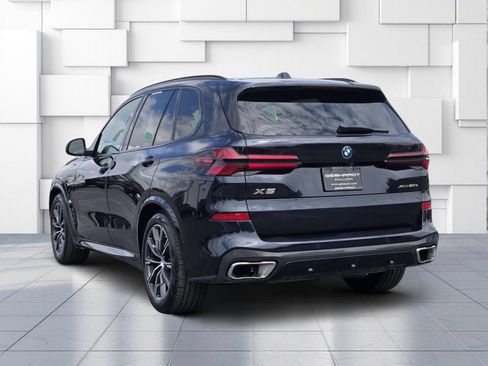 Used 2024 BMW X5 xDrive50e w/ M Sport Package AWD/4WD image 5