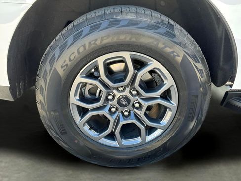Certified 2025 Ford Expedition Active AWD/4WD image 16