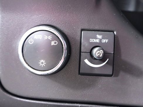 Used 2017 GMC Savana 2500 RWD image 10